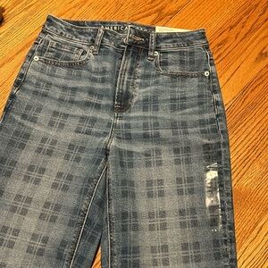 American Eagle mom jeans